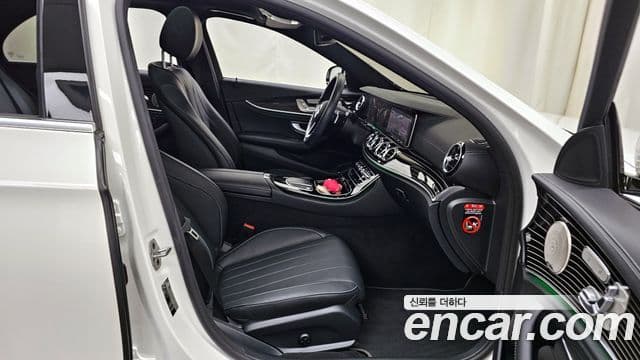 Mercedes-Benz E-класс W213 Exclusive, 2022 11