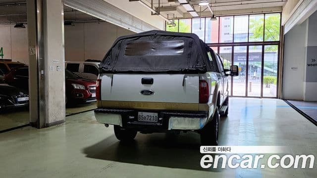 Ford F350 3세대, 2011 4