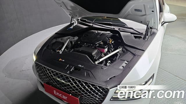 Genesis G80 (RG3) бензин 2.5 турбо AWD, 2024 6