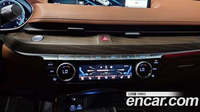 Genesis G80 (RG3) бензин 2.5 турбо AWD, 2024 17