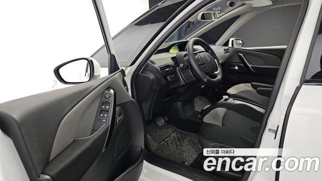 Ситроен / DS C4 피카소 1.6 B-HDI Feel (название комплектации), 2017 10