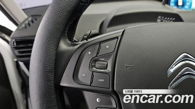 Ситроен / DS C4 피카소 1.6 B-HDI Feel (название комплектации), 2017 18