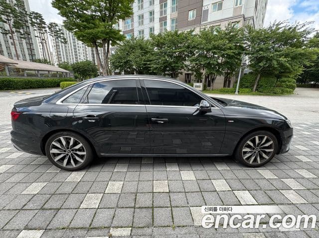 Audi A4 (B9) Premium, 2023 6