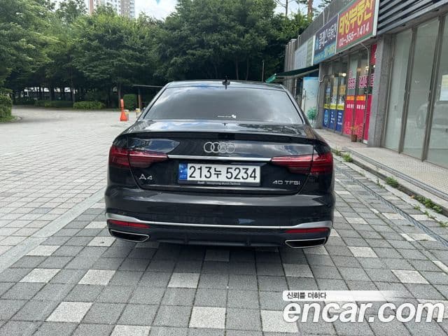 Audi A4 (B9) Premium, 2023 9