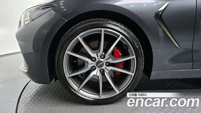 Genesis G70 Supreme, 2018 все фото