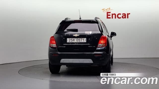 Chevrolet(GM대우) Trax 1.6 дизель Perfect чёрный, 2016 4