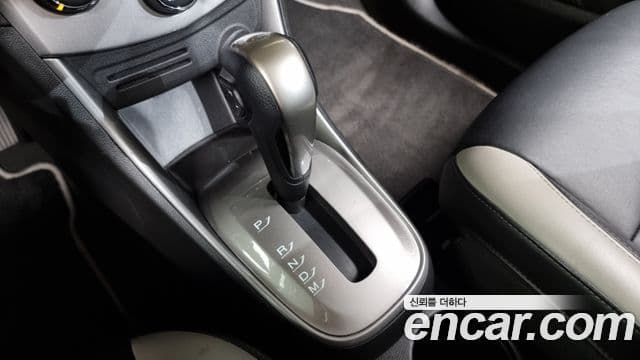 Chevrolet(GM대우) Trax 1.6 дизель Perfect чёрный, 2016 9