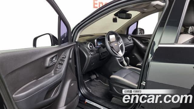 Chevrolet(GM대우) Trax 1.6 дизель Perfect чёрный, 2016 12