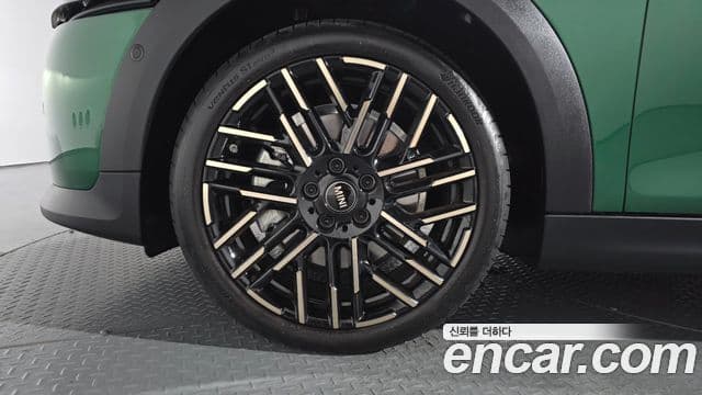 Mini Cooper S 4세대 favored, 2025 все фото