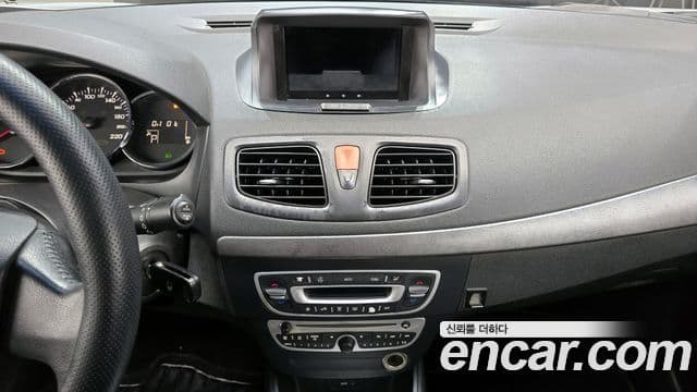 Renault Korea(Samsung) 뉴SM3 SE чёрный, 2011 15