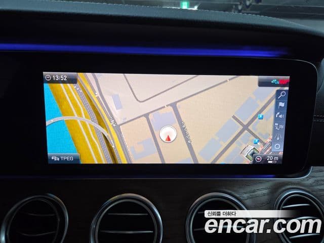 Mercedes-Benz E-класс W213 Exclusive, 2020 12