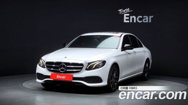 Mercedes-Benz E-класс W213 Avantgarde, 2020 1