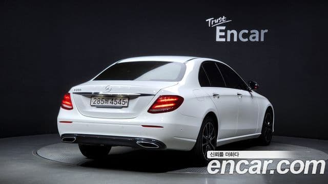 Mercedes-Benz E-класс W213 Avantgarde, 2020 2