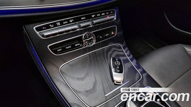 Mercedes-Benz E-класс W213 Avantgarde, 2020 16
