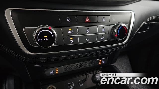 KG모빌리티(SsangYong) Rexton Sport Adventure, 2018 18