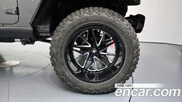 Jeep Wrangler (JL) 2.0 Overland 4도어, 2019 все фото