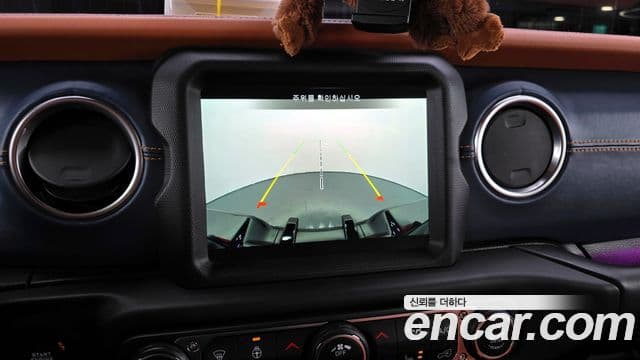 Jeep Wrangler (JL) 2.0 Overland 4도어, 2019 15