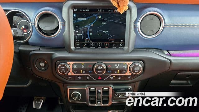 Jeep Wrangler (JL) 2.0 Overland 4도어, 2019 16