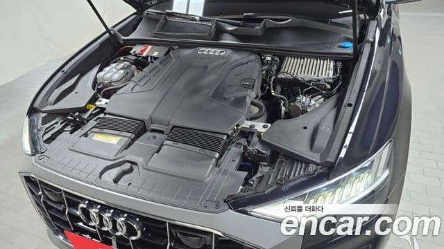 Audi Q8 (4M) Premium, 2020 6