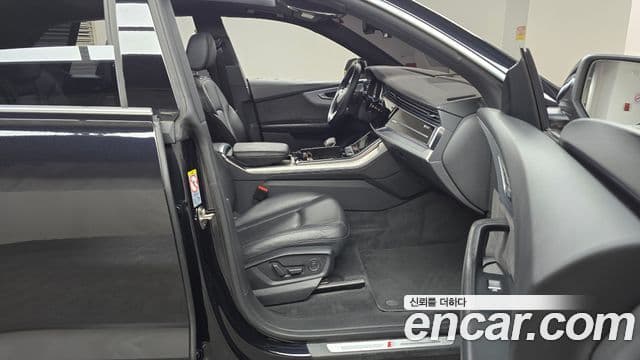 Audi Q8 (4M) Premium, 2020 11