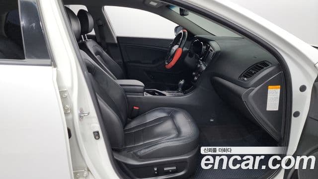 Kia K5 гибрид Noblesse, 2013 11