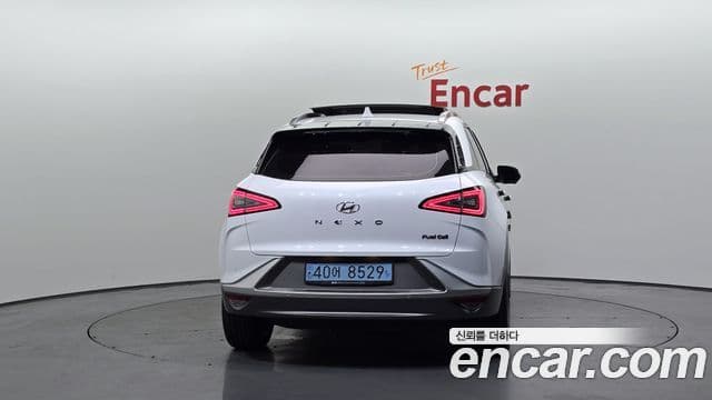 Hyundai NEXO Premium, 2022 4
