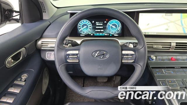 Hyundai NEXO Premium, 2022 13