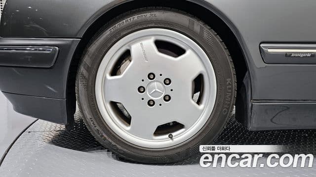 Mercedes-Benz E-класс W210, 2002 все фото