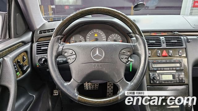 Mercedes-Benz E-класс W210, 2002 14