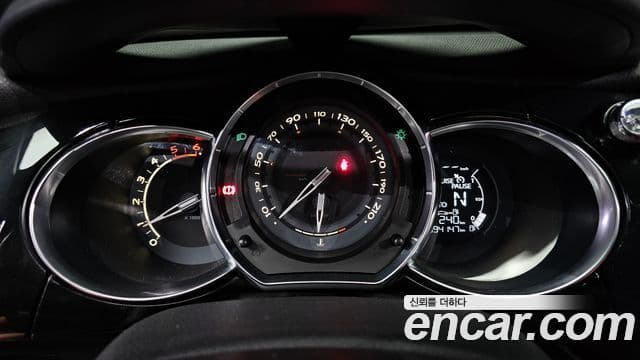 Ситроен / DS DS3 카브리오 1.6 e-HDi So Chic, 2014 8