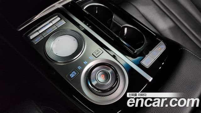 Genesis G80 (RG3) бензин 2.5 турбо 2WD, 2022 8