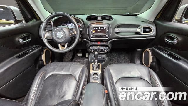 Jeep Renegade 2.0 дизель Limited AWD, 2015 6