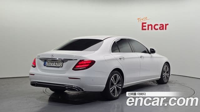 Mercedes-Benz E-класс W213 Avantgarde, 2020 2