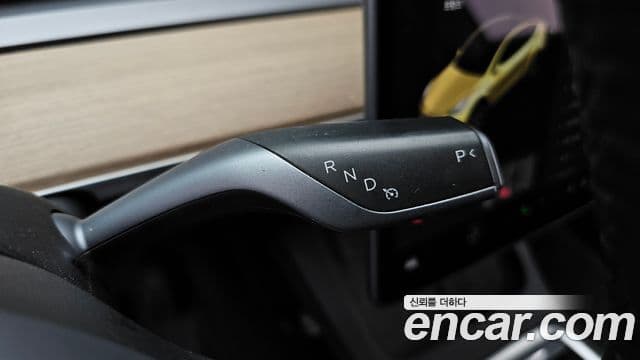 Tesla модель Y Standard Range RWD, 2021 9