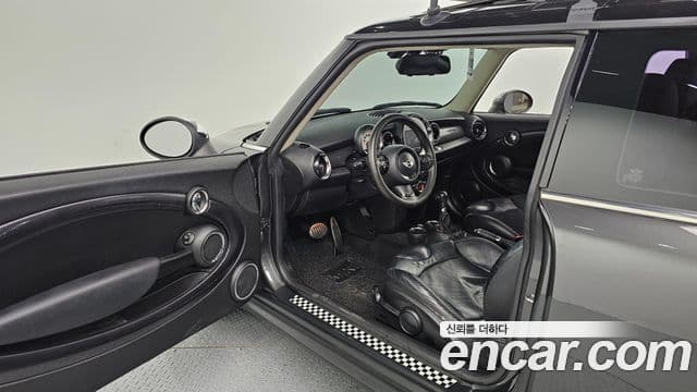 Mini Cooper SD 2세대, 2012 10