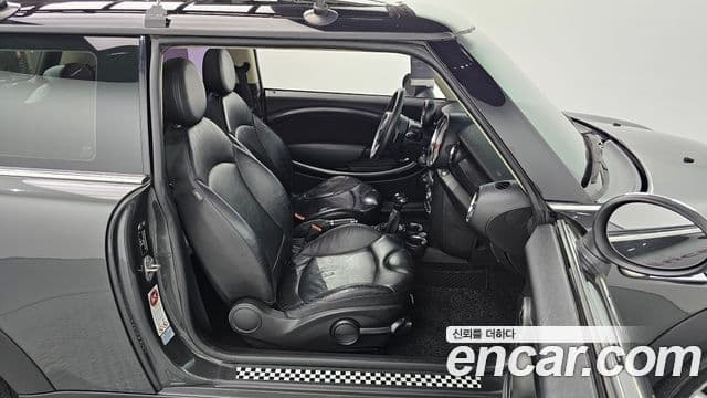 Mini Cooper SD 2세대, 2012 18