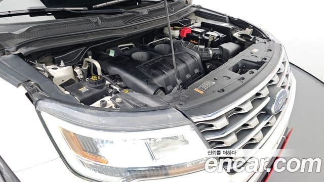 Ford Explorer 5세대, 2016 6