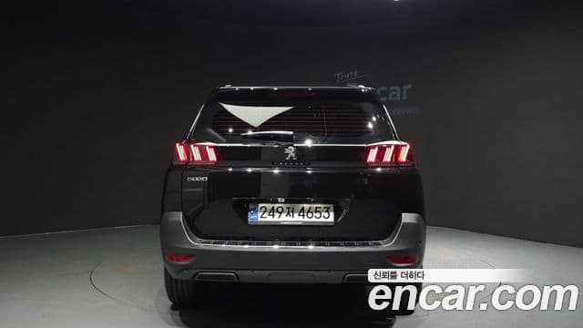 Peugeot 5008 2세대 1.2 Pure Tech Allure, 2024 4