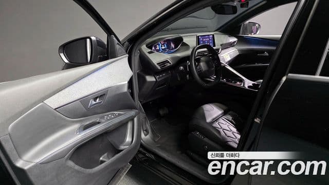 Peugeot 5008 2세대 1.2 Pure Tech Allure, 2024 10