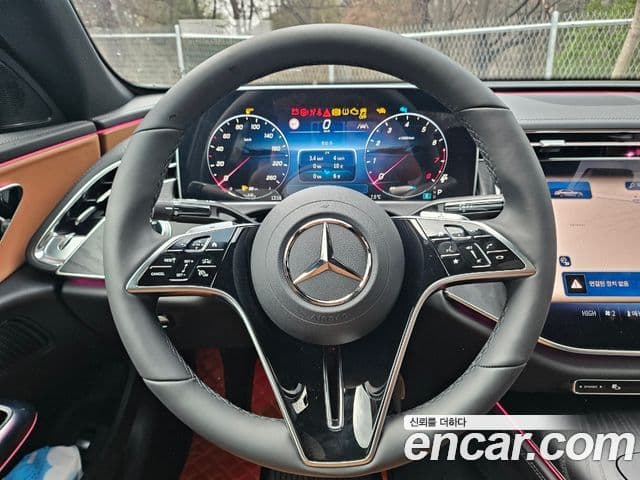 Mercedes-Benz E-класс W214 Avantgarde, 2025 16