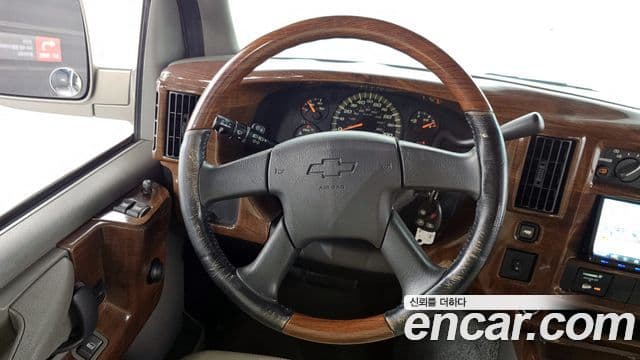 Chevrolet 익스프레스밴, 2006 13