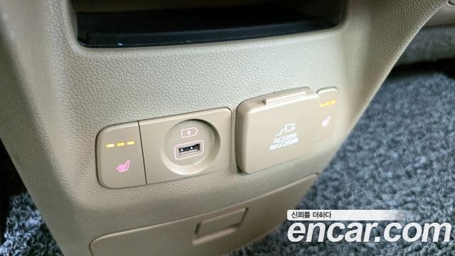 Kia All New Carnival Prestige, 2015 18