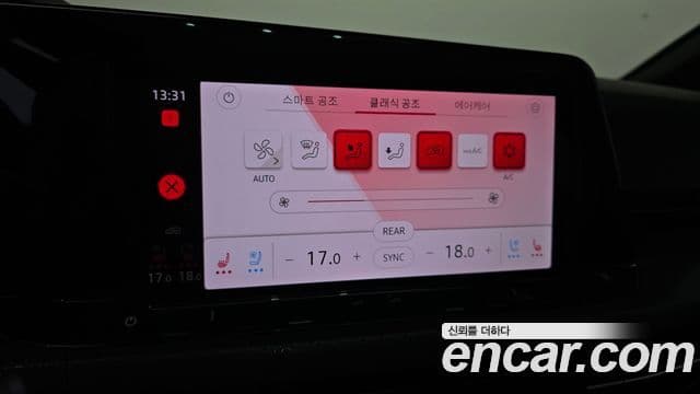 Volkswagen Гольф 8세대 2.0 GTI, 2024 13