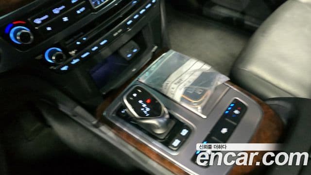 Hyundai Equus(новый кузов / новое поколение) Modern, 2013 9