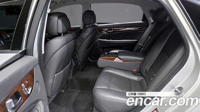 Hyundai Equus(новый кузов / новое поколение) Modern, 2013 12