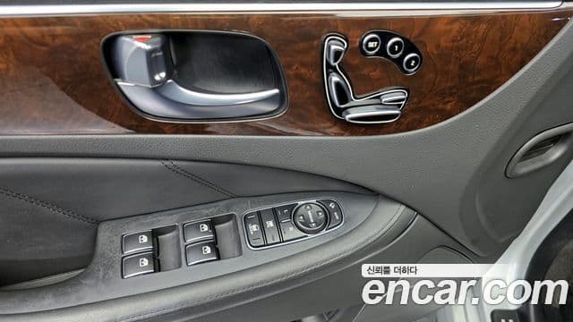 Hyundai Equus(новый кузов / новое поколение) Modern, 2013 17