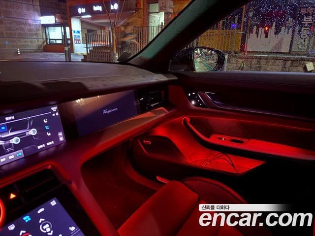 Porsche 타이칸 4S, 2025 3