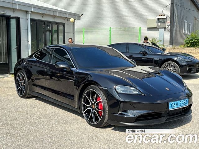 Porsche 타이칸 4S, 2025 4