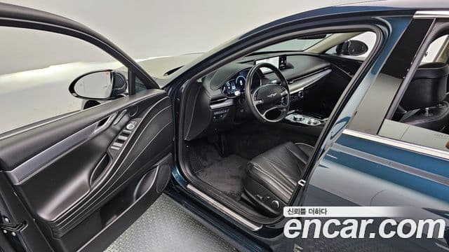 Genesis G80 (RG3) бензин 3.5 турбо 2WD, 2023 11