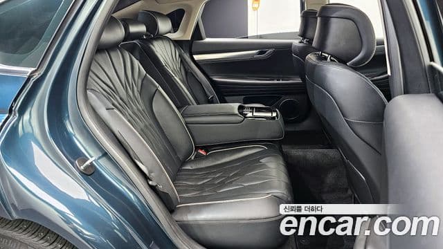 Genesis G80 (RG3) бензин 3.5 турбо 2WD, 2023 12